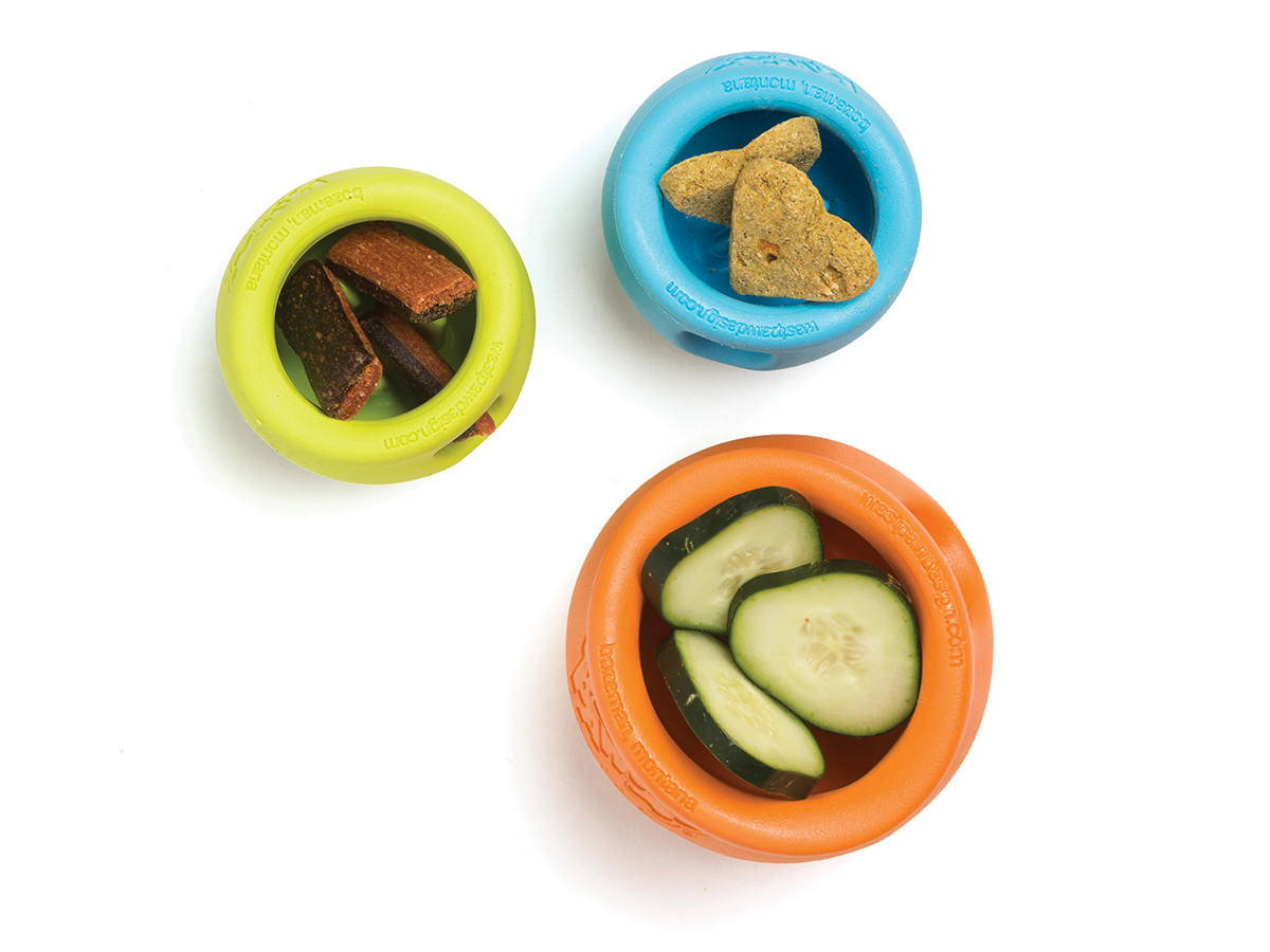 West paws ZOGOFLEX TOPPL TREAT TOY